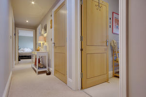 Entrance Hall- click for photo gallery